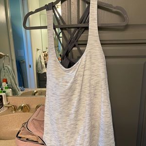 Lululemon Tank w Built-in Bra